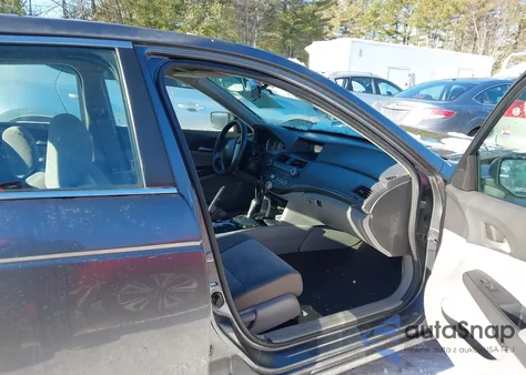 2010 Honda Accord 2.4 Lx из США, поврежденный, VIN 1HGCP2F36AA090564